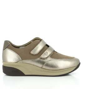 24 Hrs 23056 Gold Sneakers
