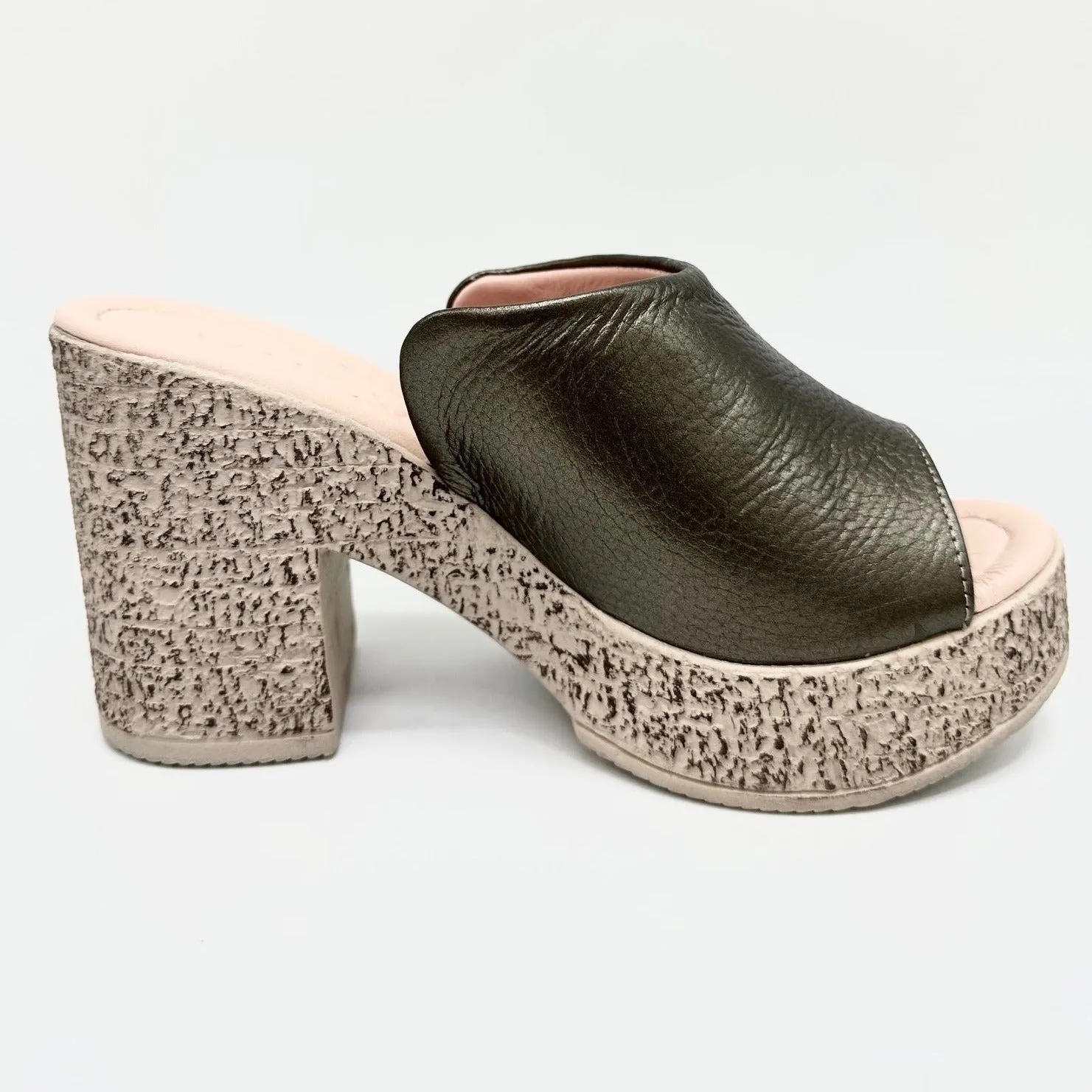 BONAVI ATTICA LOVE Block Heel Mule Sandal