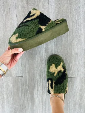 Camo Can't See Me Slip-Ons