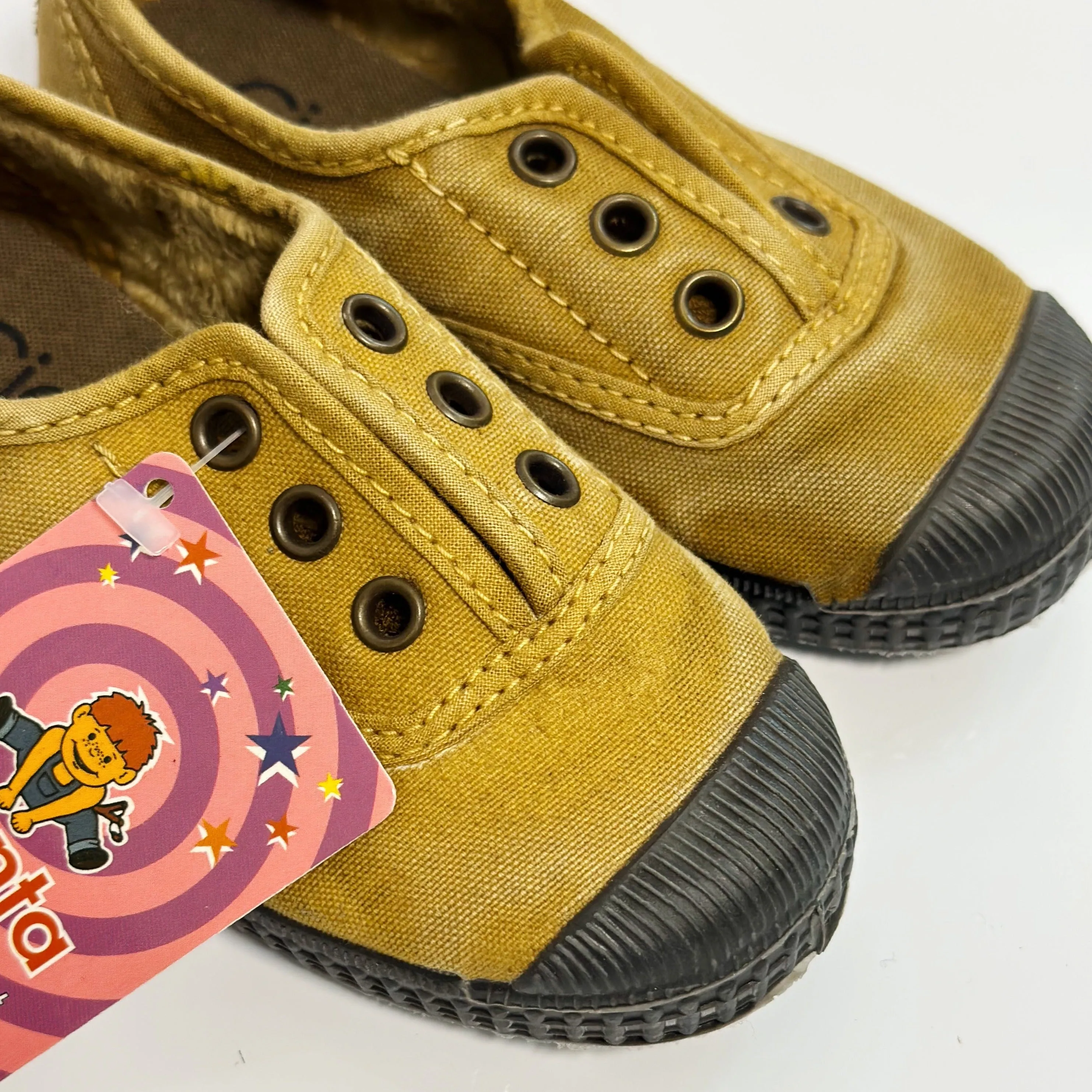 Cienta Kids Canvas Slip On Sneakers Cana
