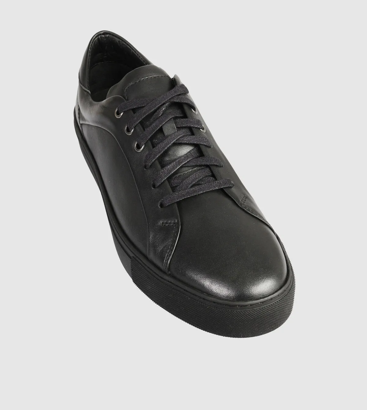 Jago Low Top sneakers by Brando