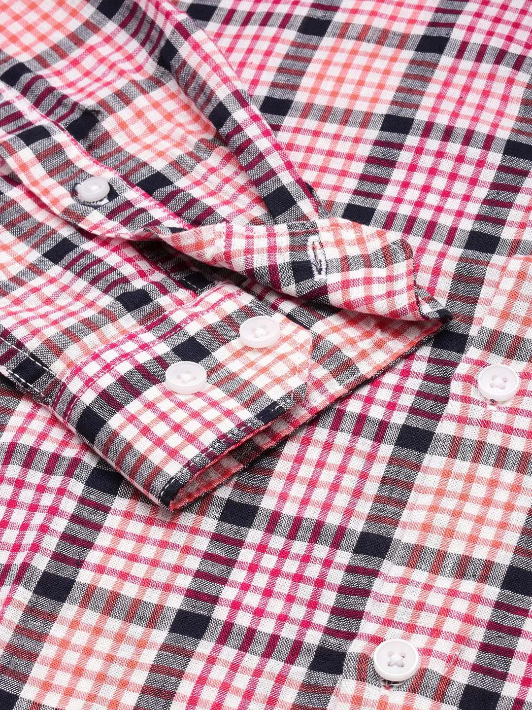 Men Spread Collar Checked White Shirt