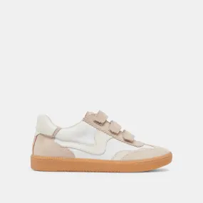 Notice Velcro Sneakers