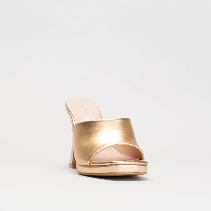 Unreal Women 70's Feel Mule Heel _ 155332
